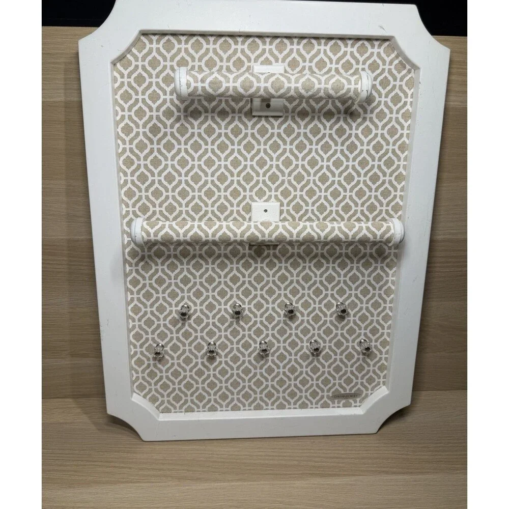 jewelry display stands